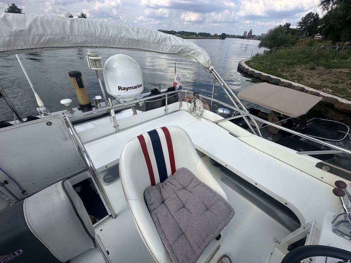 Fairline Corniche 31