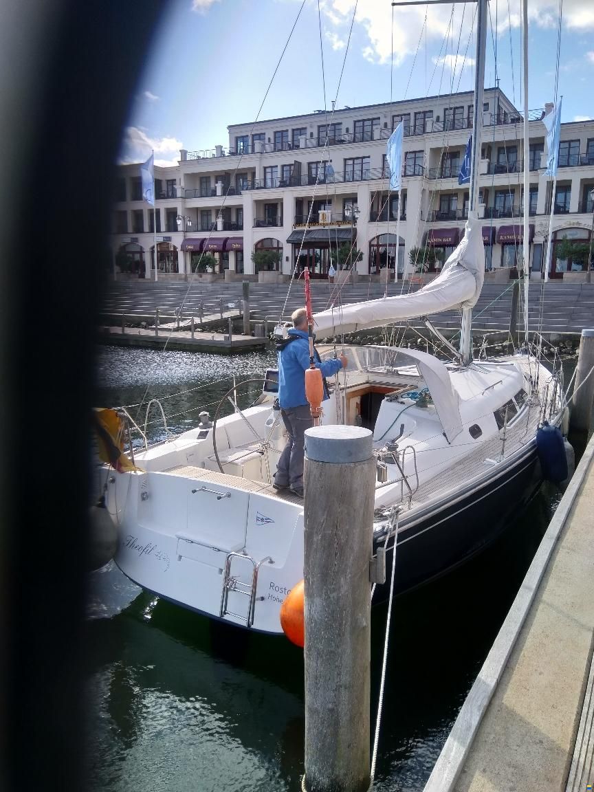 Hanse 400