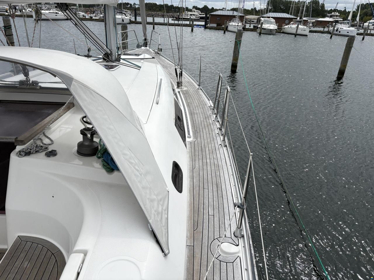 Hanse 400