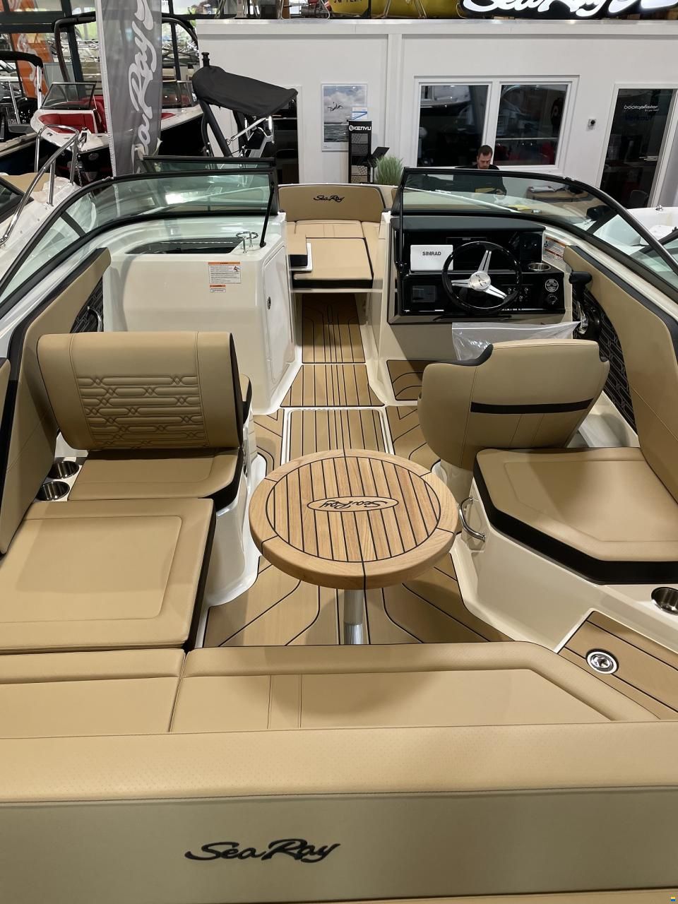 Sea Ray 210 SPXE