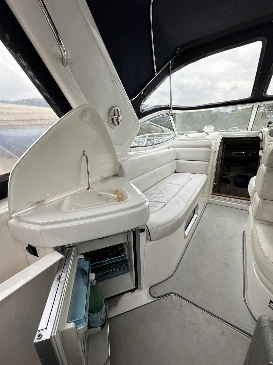Sealine S 28
