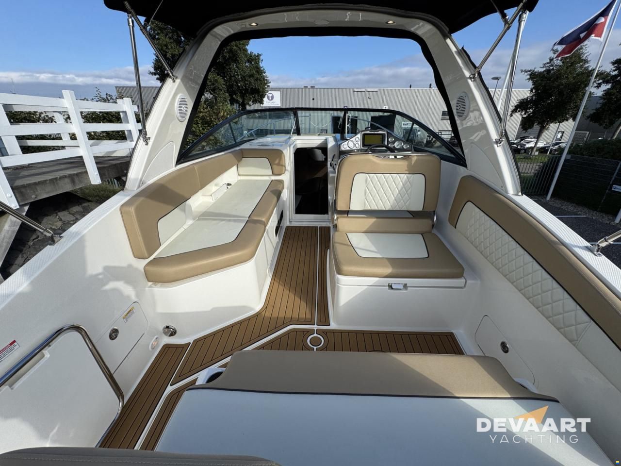 Bayliner Ciera 8