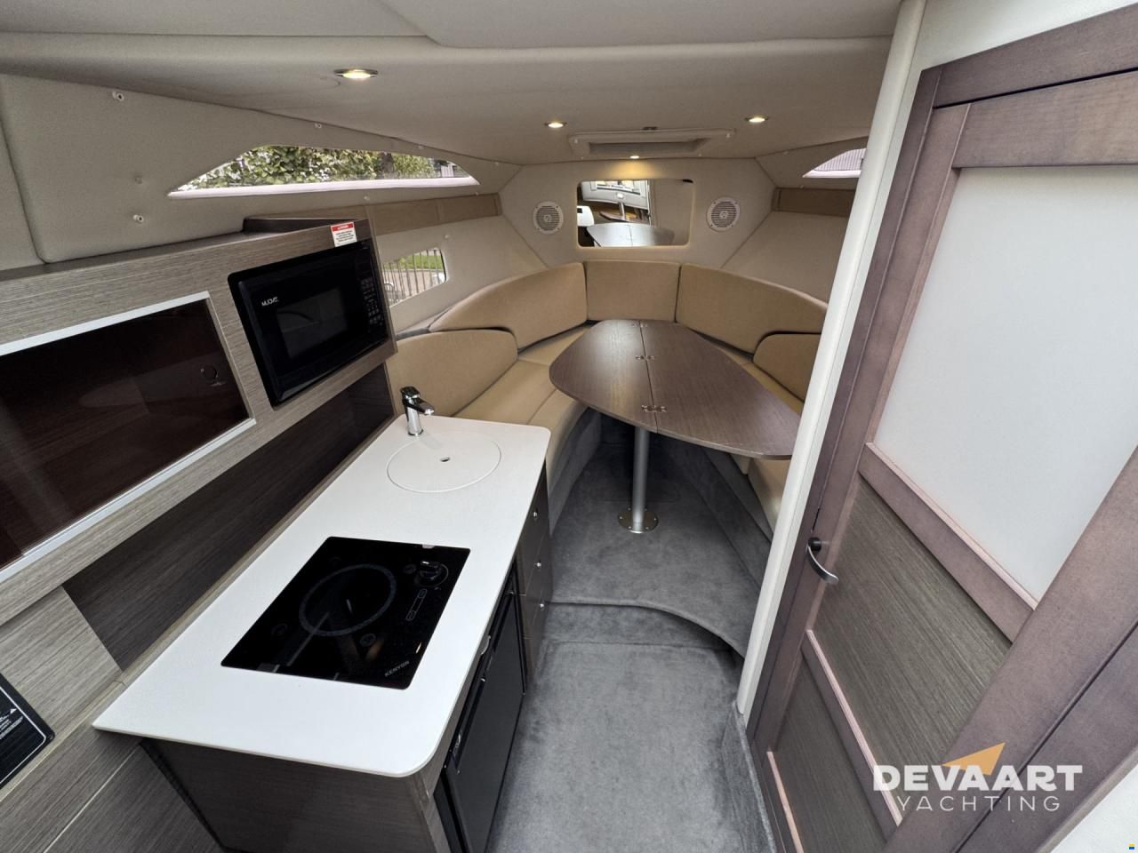 Bayliner Ciera 8