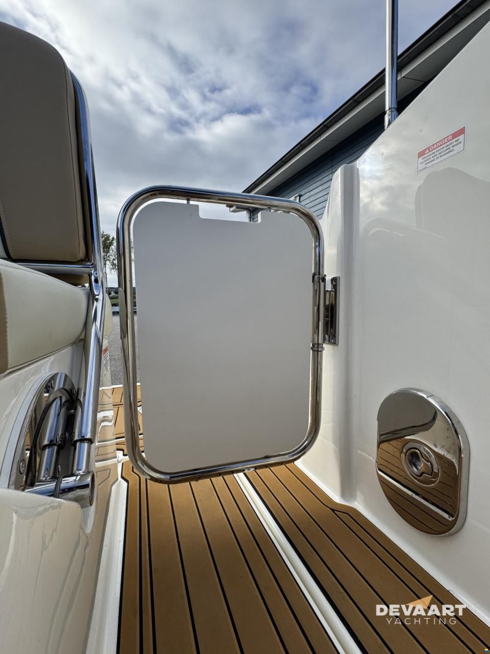 Bayliner Ciera 8