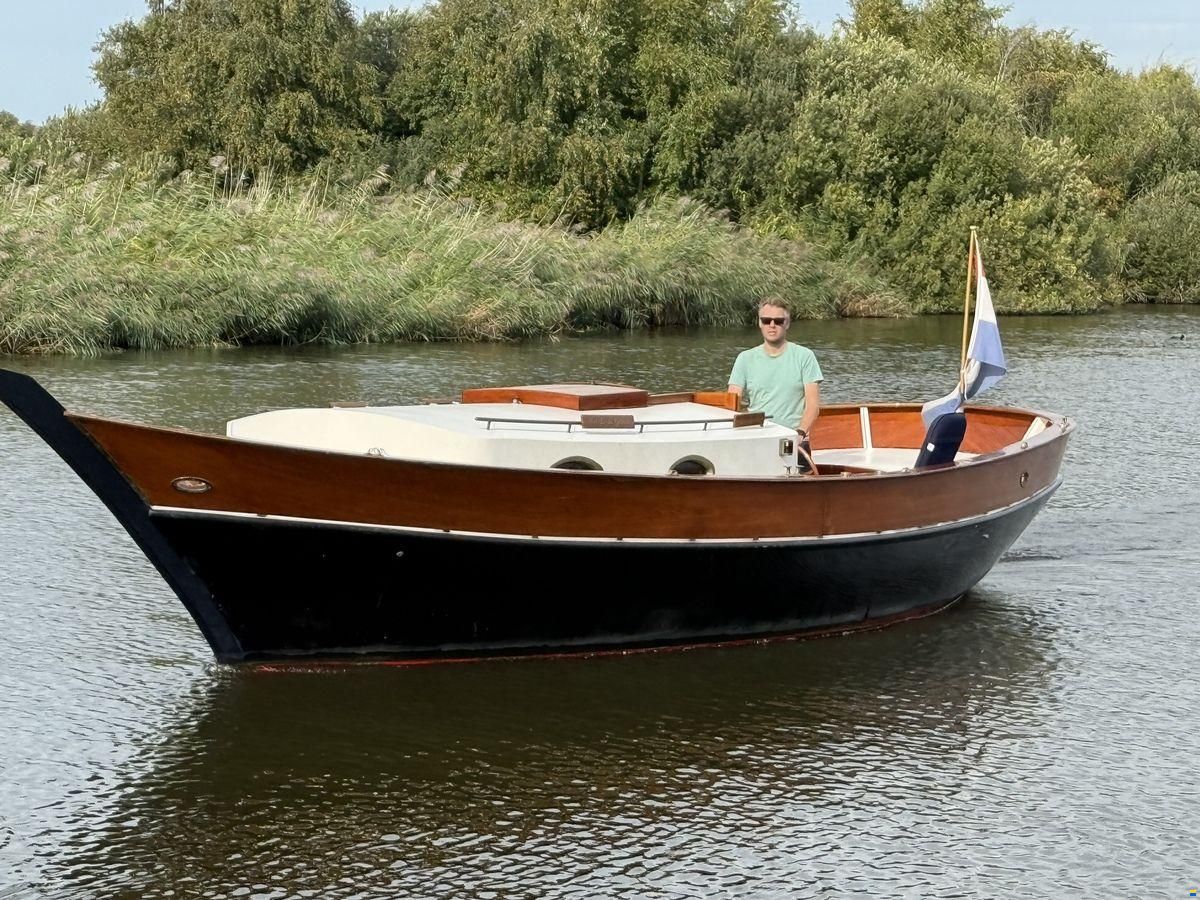 Qullet 900 Kajuitsloep