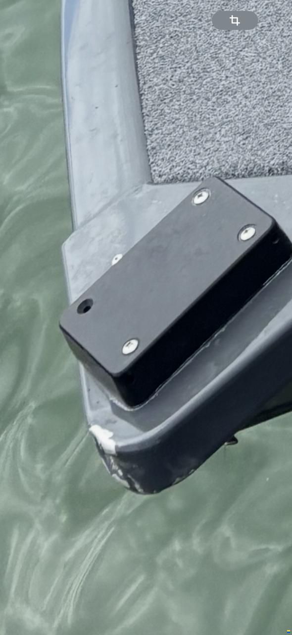 Tracker Marine Super Guid V16 SC