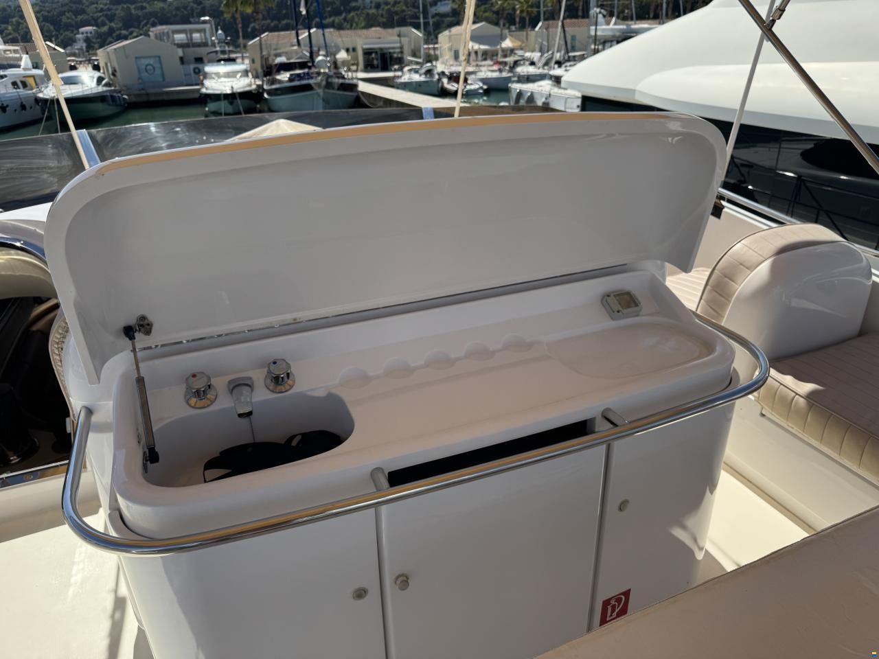 Fairline Squadron 62