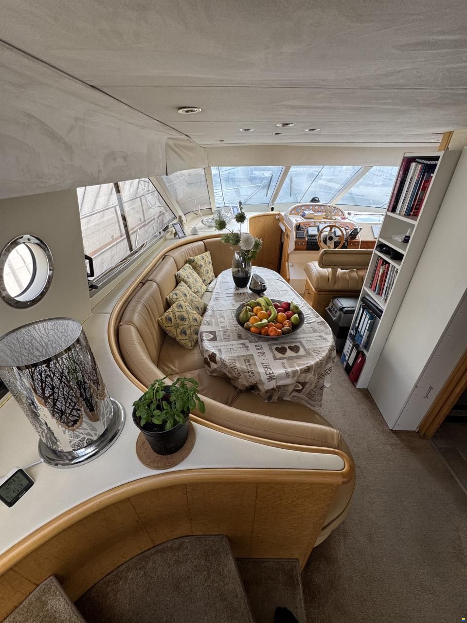 Fairline Squadron 62