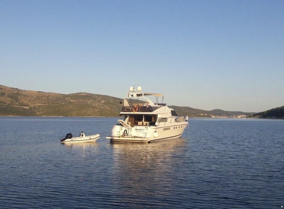Fairline Squadron 62