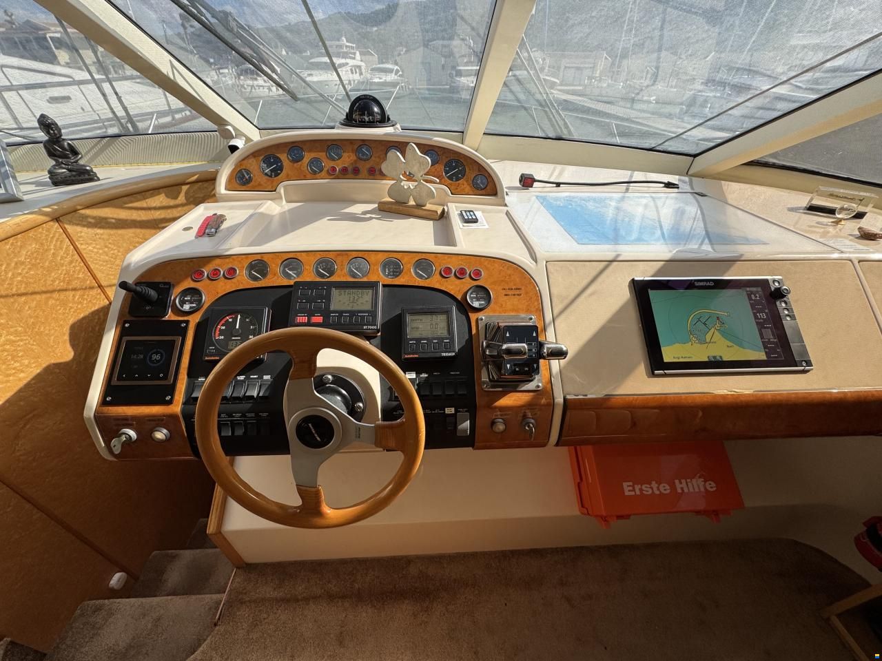 Fairline Squadron 62