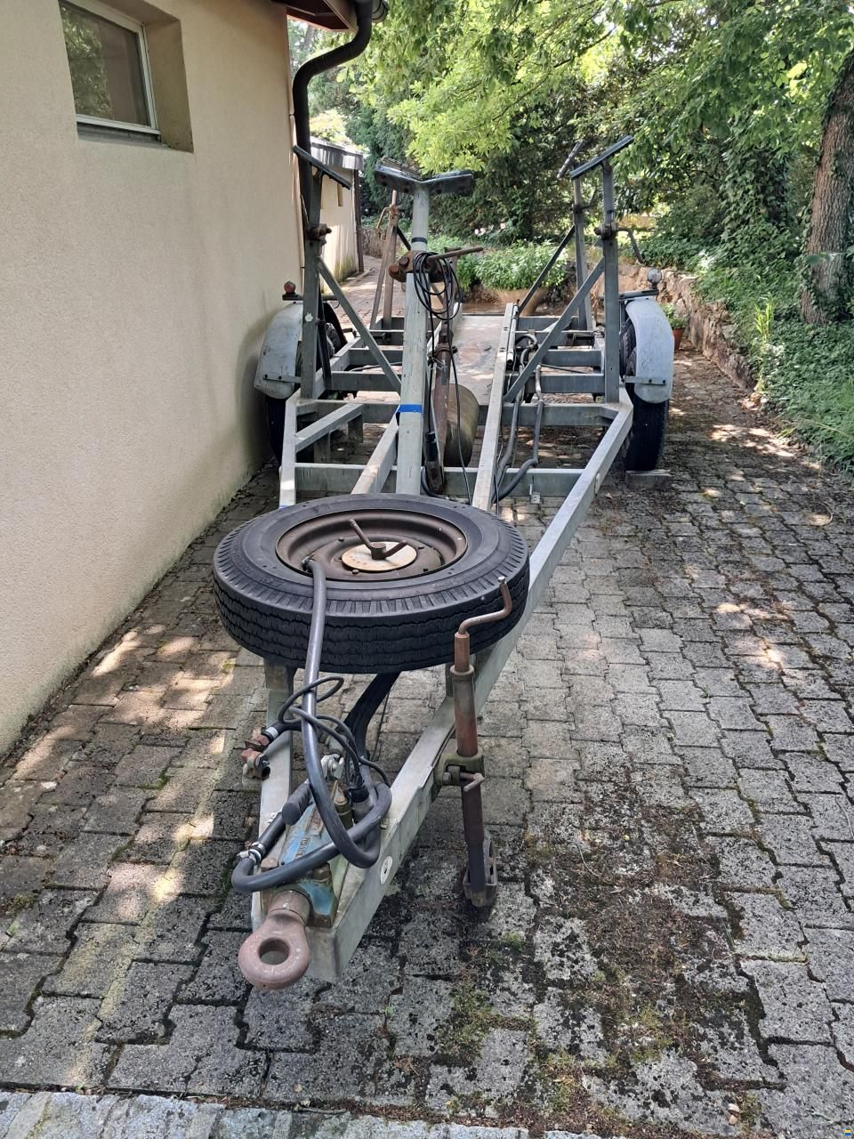 Remorque double-essieu