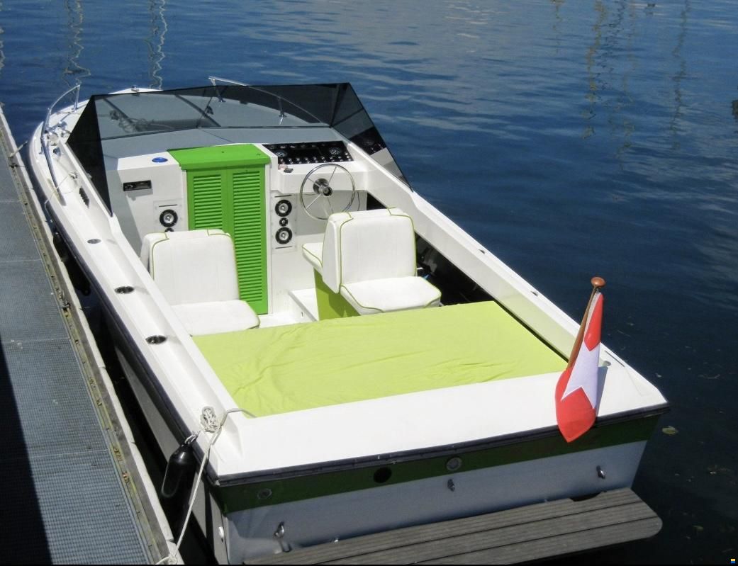 Slickcraft Company SS 235