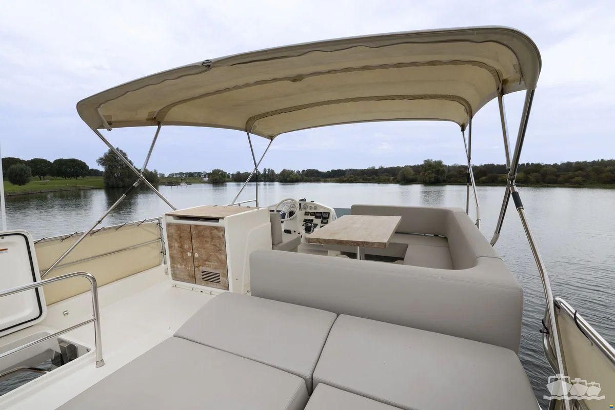 Cranchi Eco Trawler 43 Long Distance