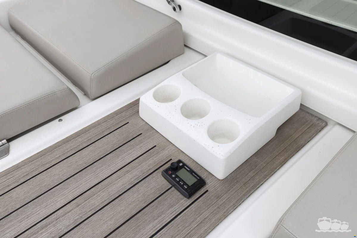 Cranchi Eco Trawler 43 Long Distance