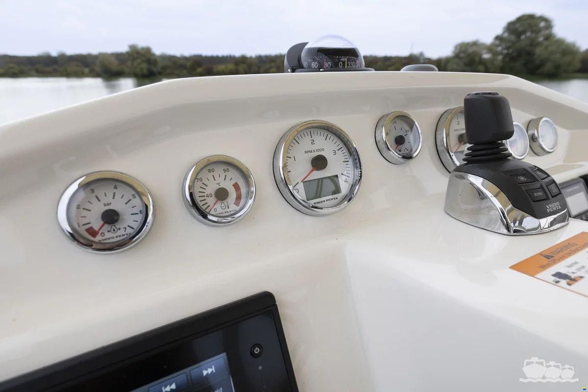 Cranchi Eco Trawler 43 Long Distance