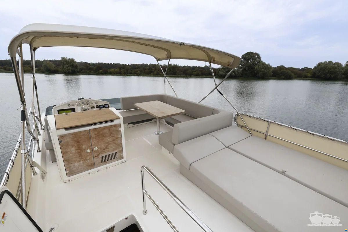 Cranchi Eco Trawler 43 Long Distance
