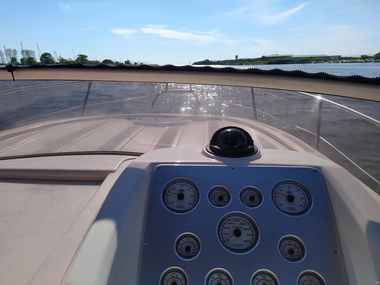 Manò Marine 26.50 Cruiser
