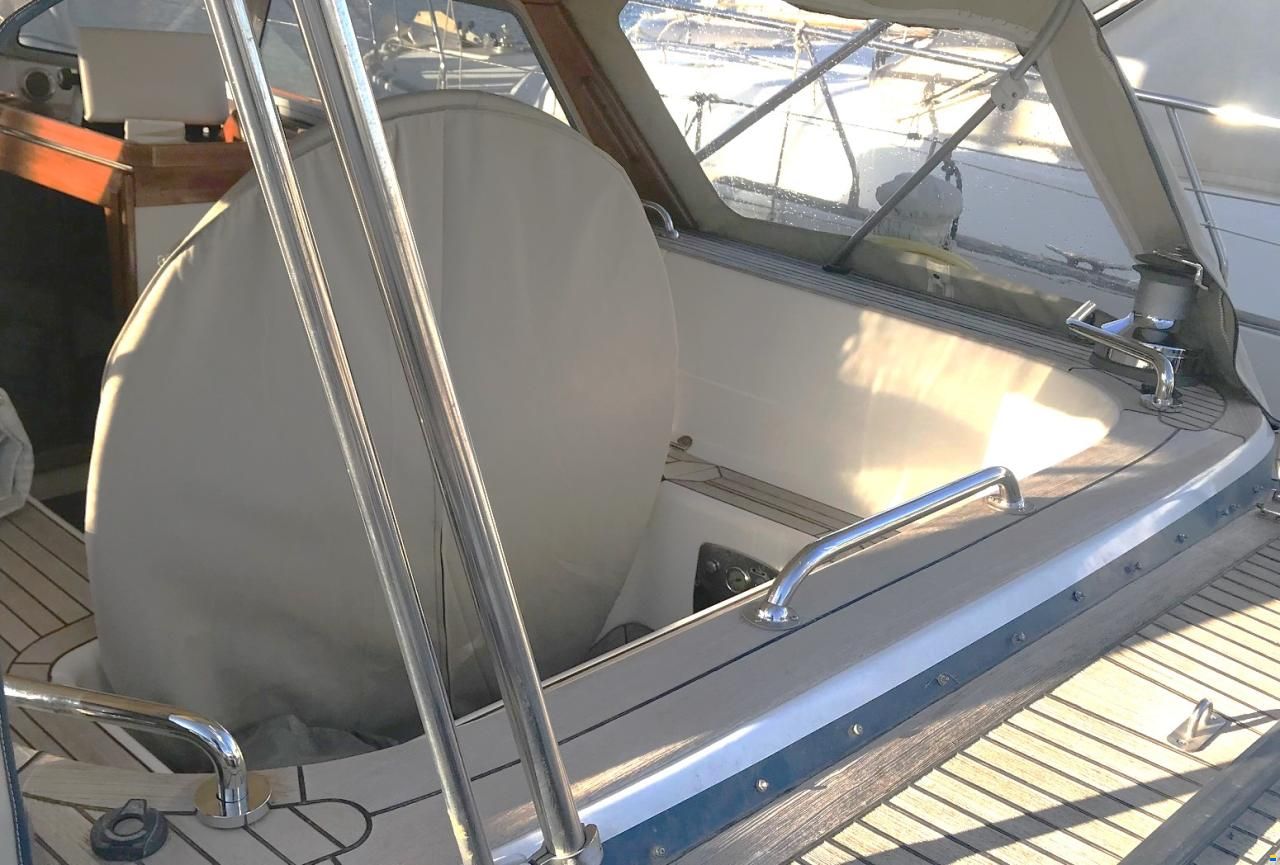 Hallberg-Rassy 54