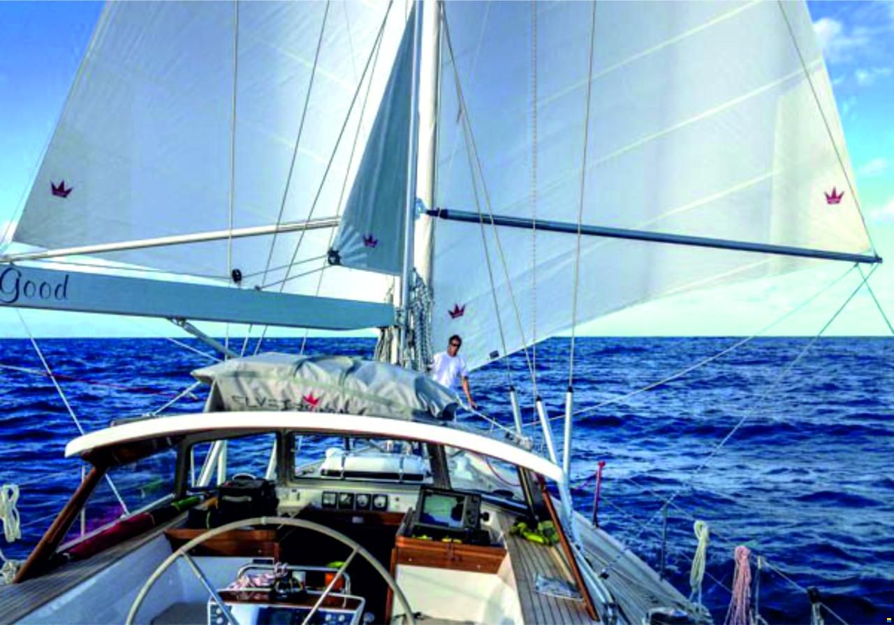Hallberg-Rassy 54