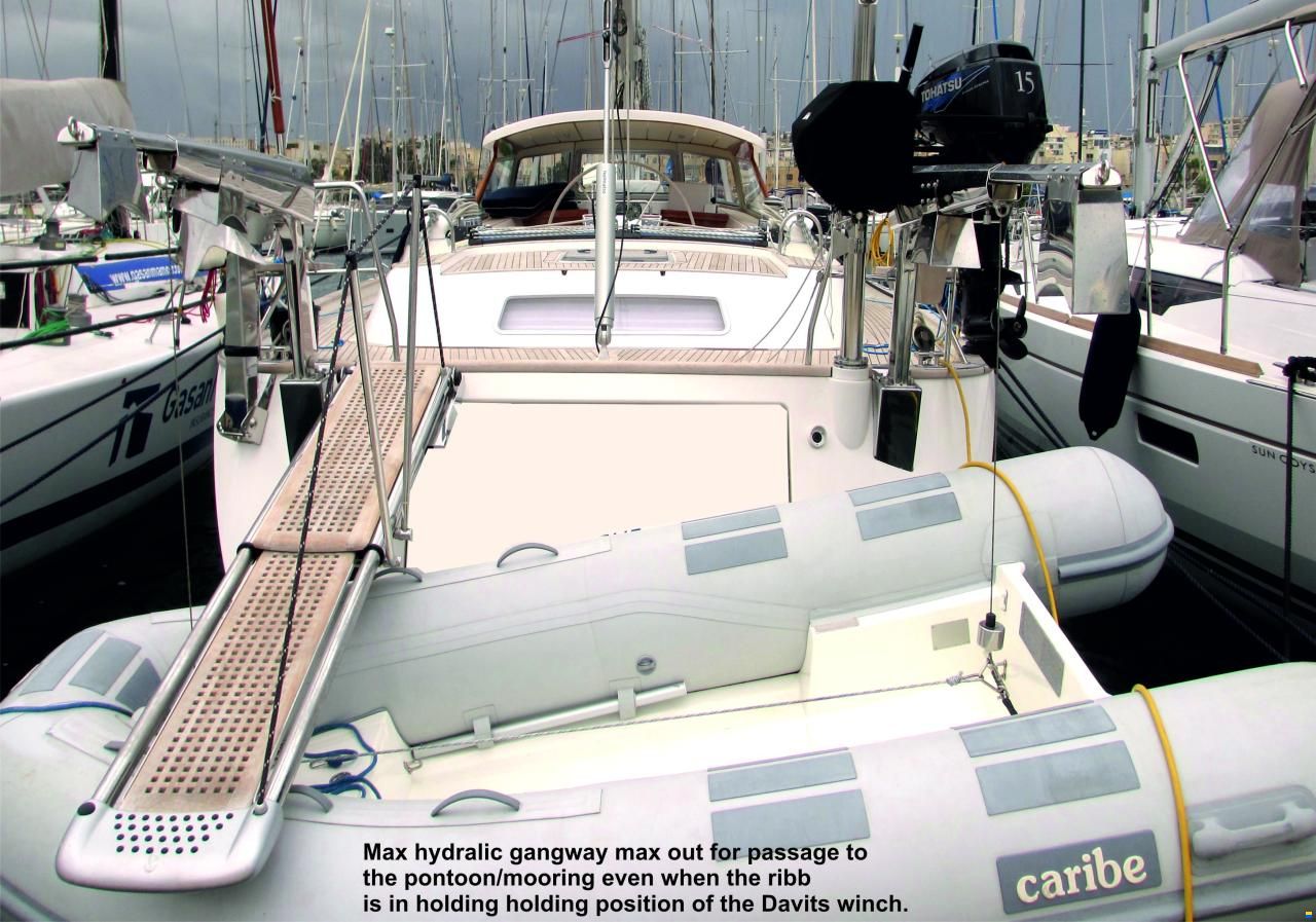 Hallberg-Rassy 54