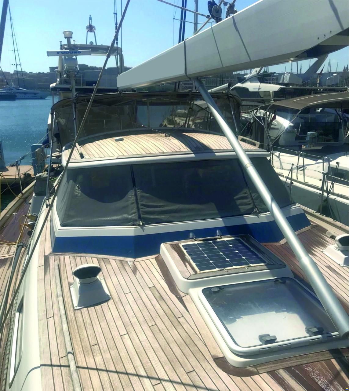 Hallberg-Rassy 54