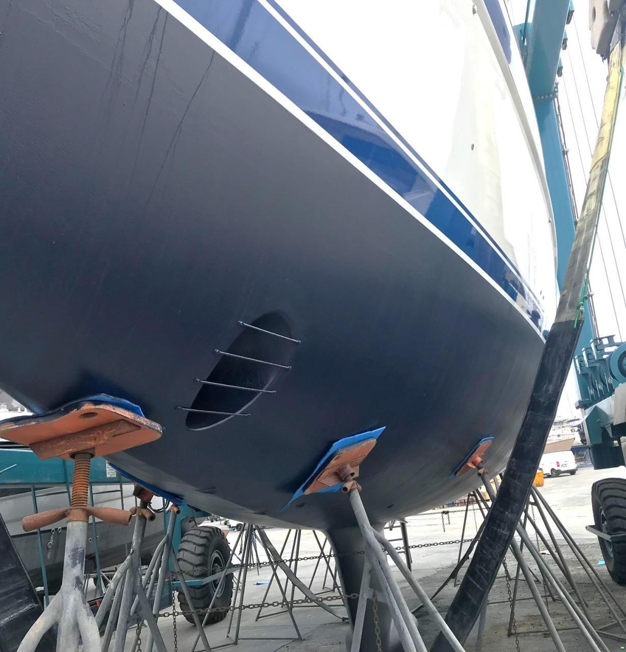 Hallberg-Rassy 54
