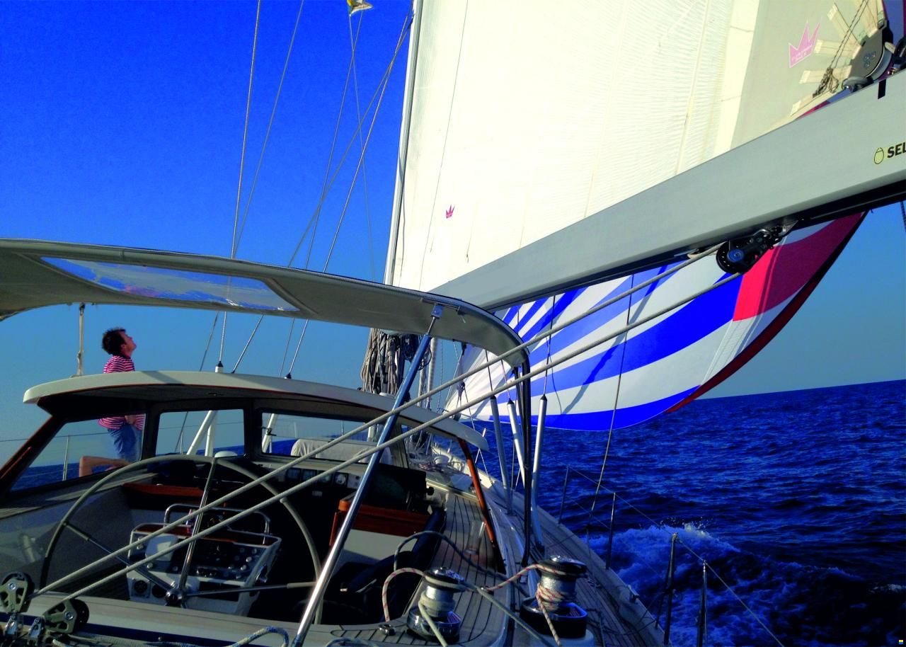 Hallberg-Rassy 54