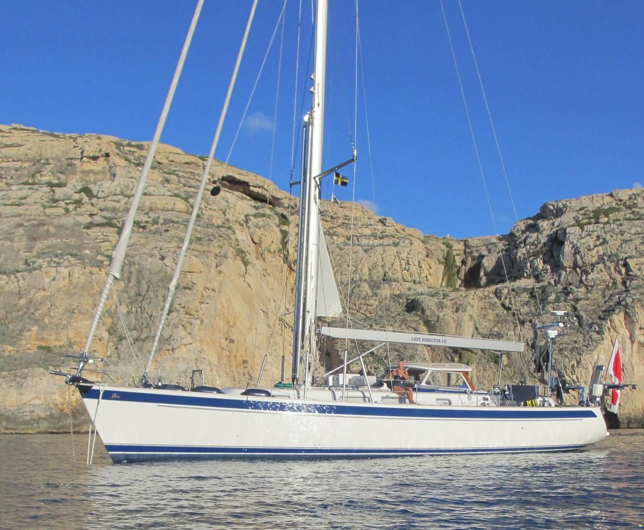 Hallberg-Rassy 54