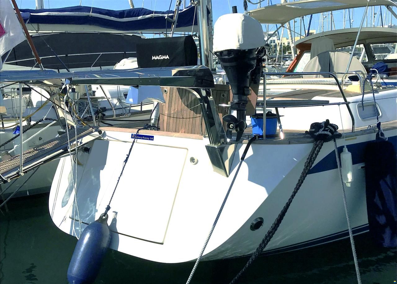 Hallberg-Rassy 54