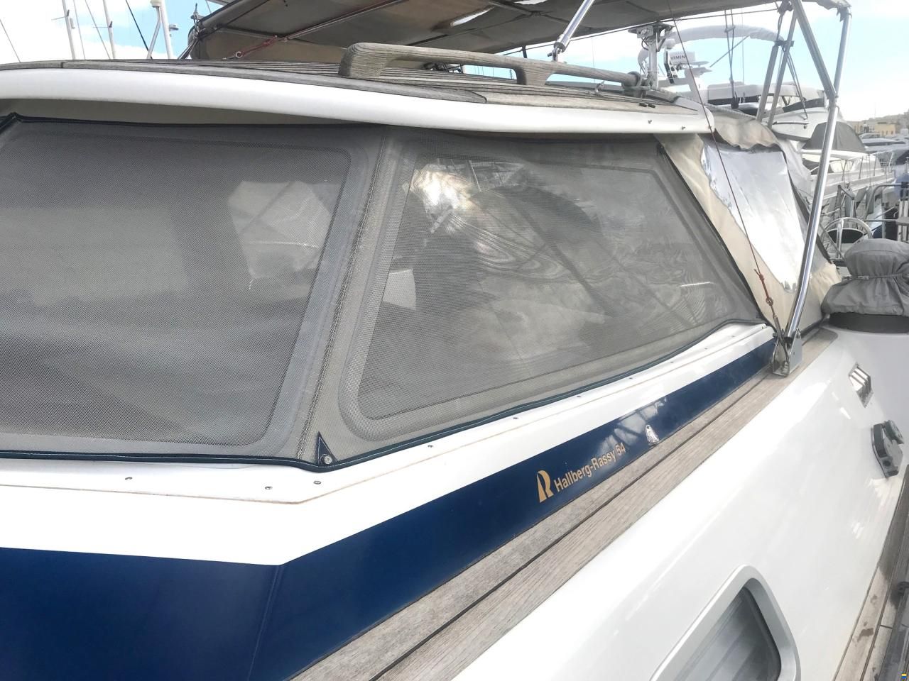 Hallberg-Rassy 54