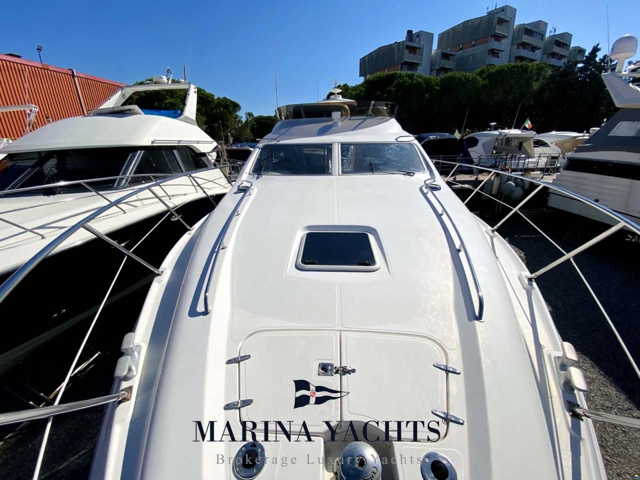 Sealine F44