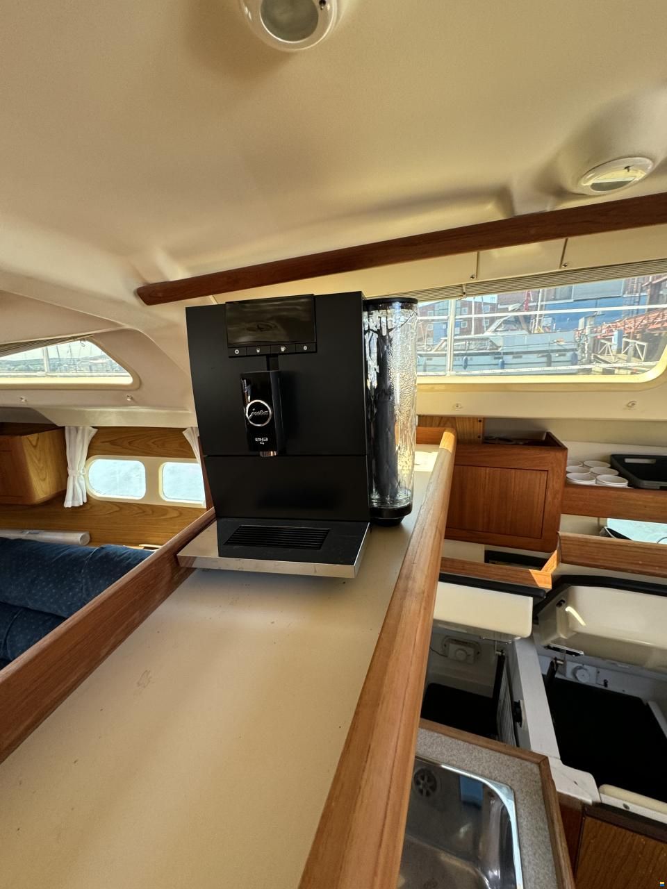 Hunter Marine Hunter 410