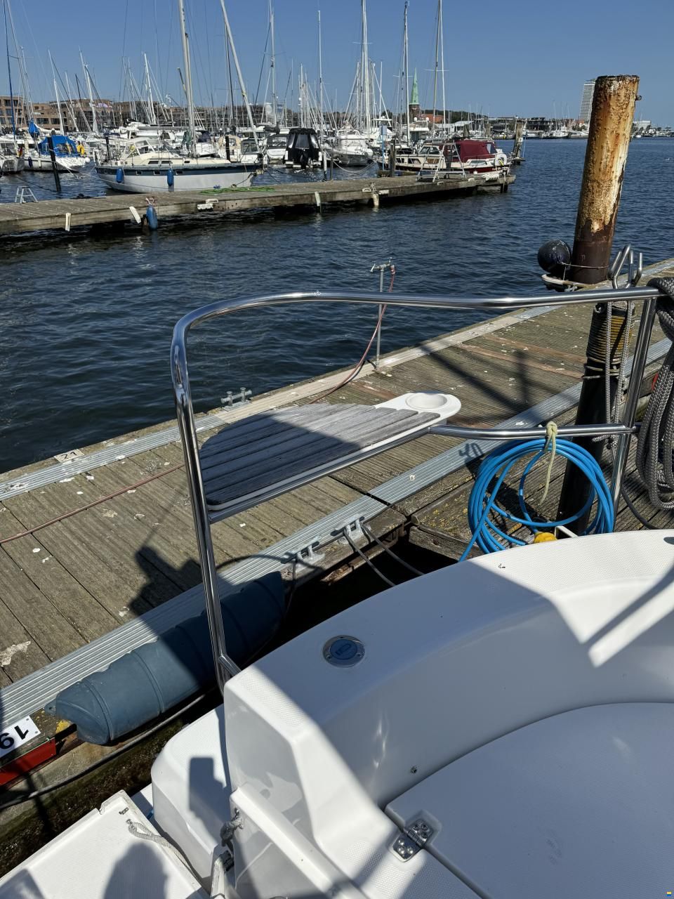 Hunter Marine Hunter 410