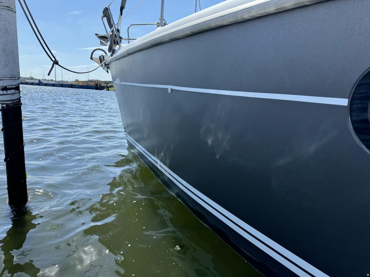 Hunter Marine Hunter 410