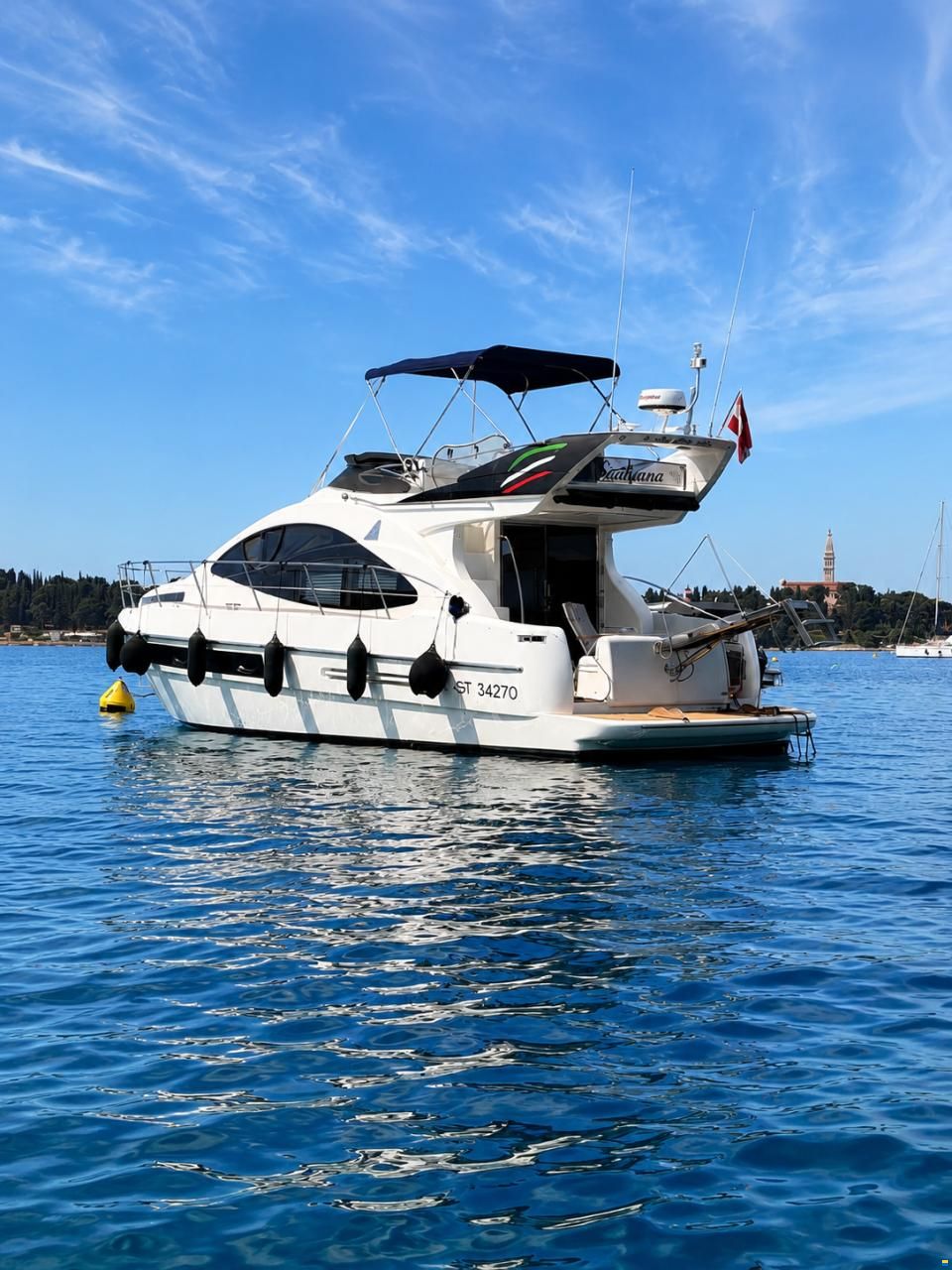 Azimut 42 Fly