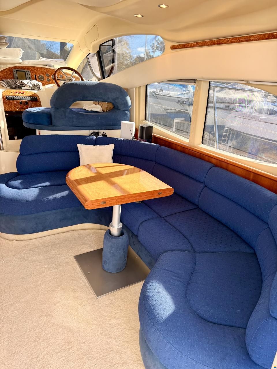 Azimut 42 Fly