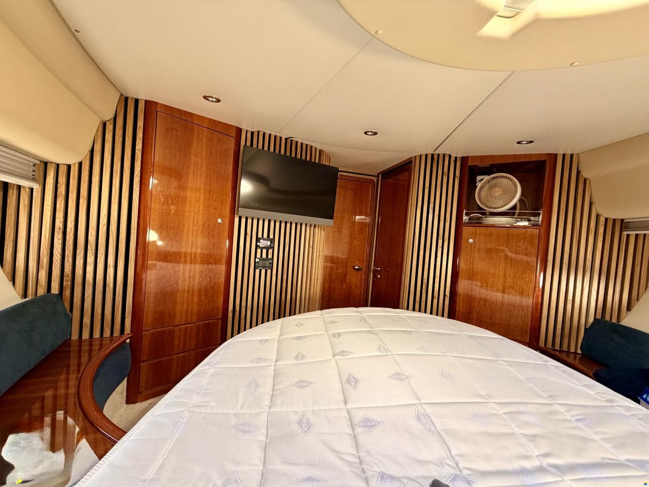 Azimut 42 Fly