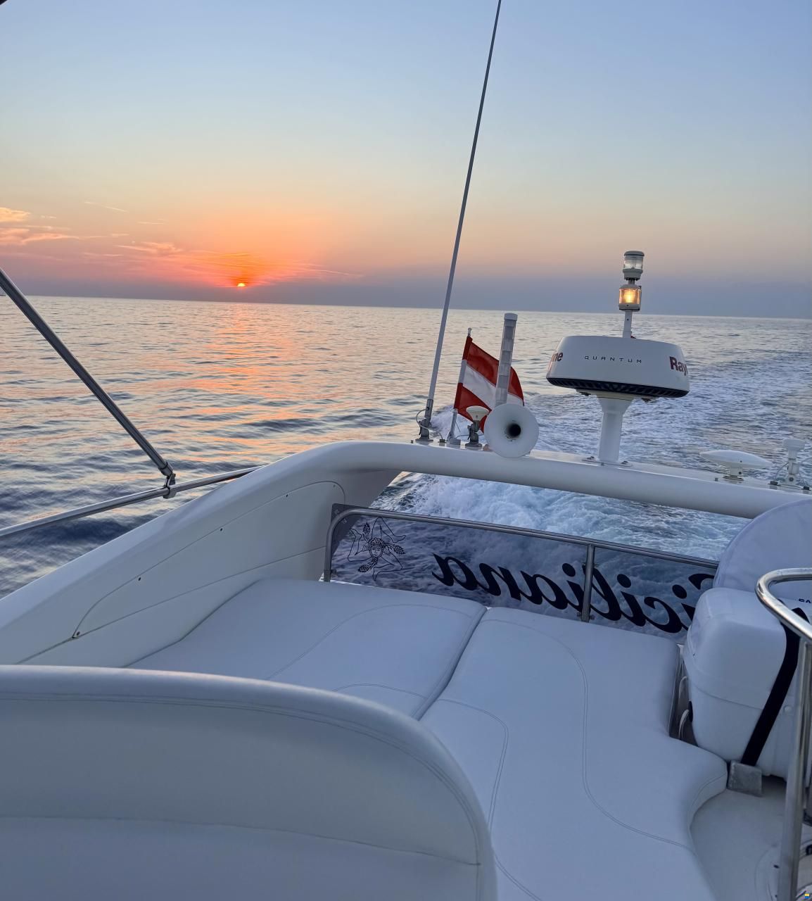 Azimut 42 Fly