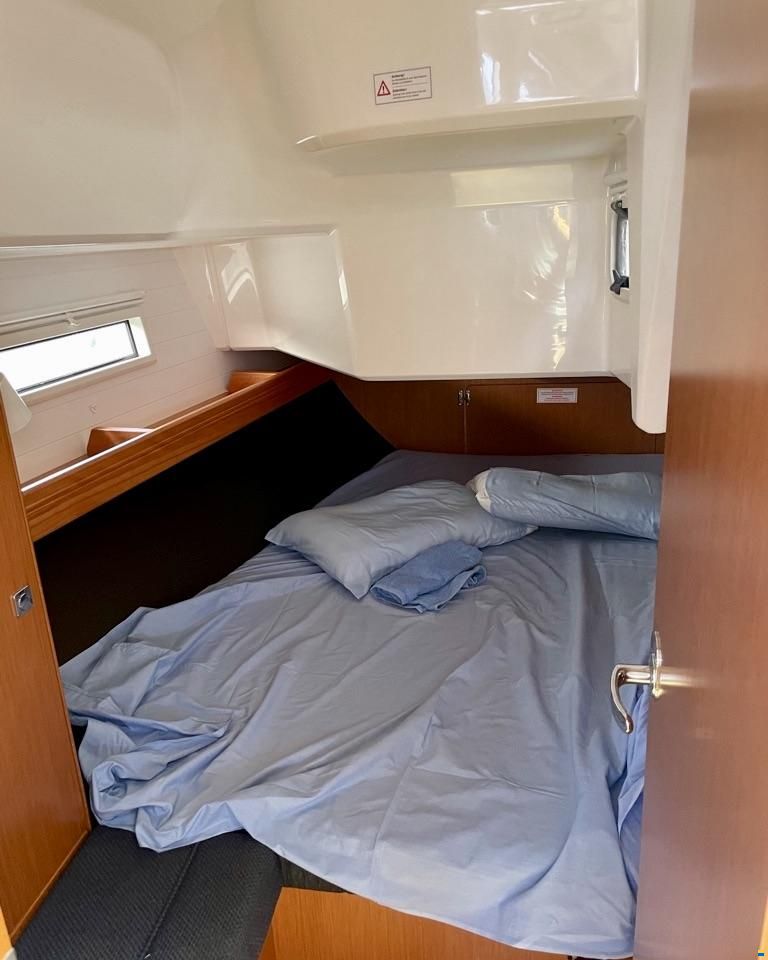 Bavaria Cruiser 37