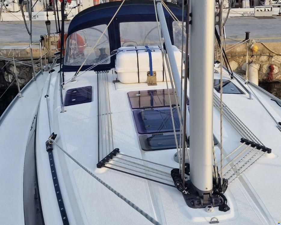 Bavaria Cruiser 37