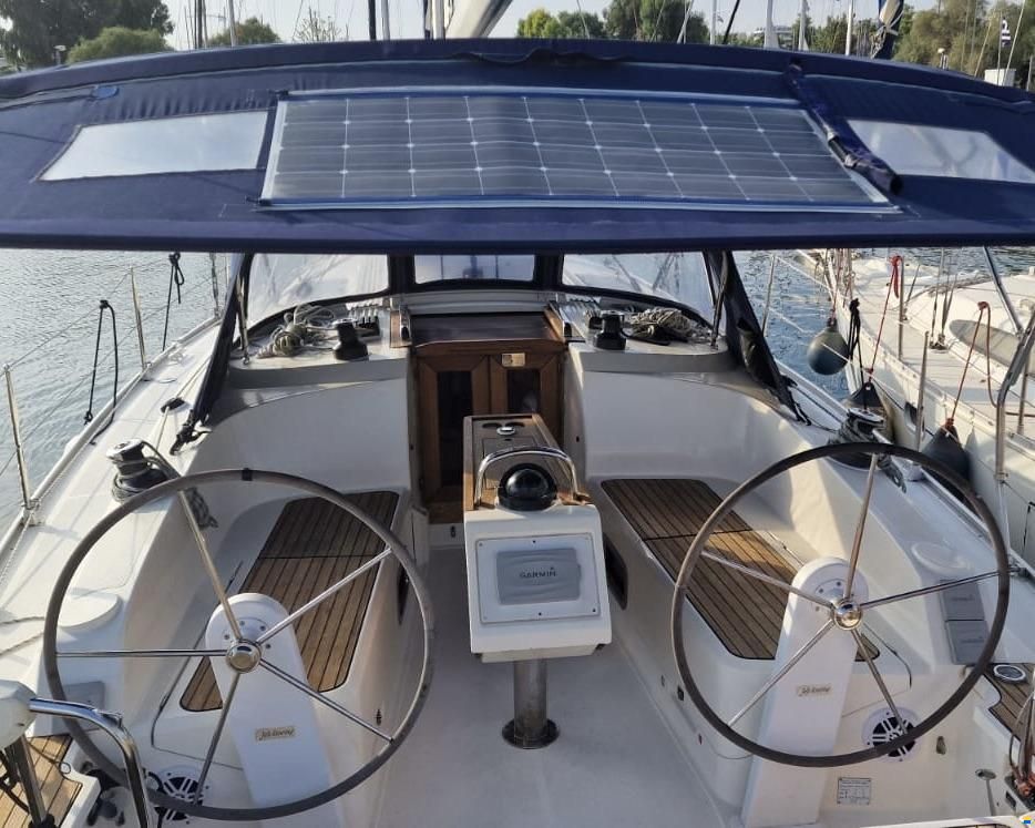 Bavaria Cruiser 37