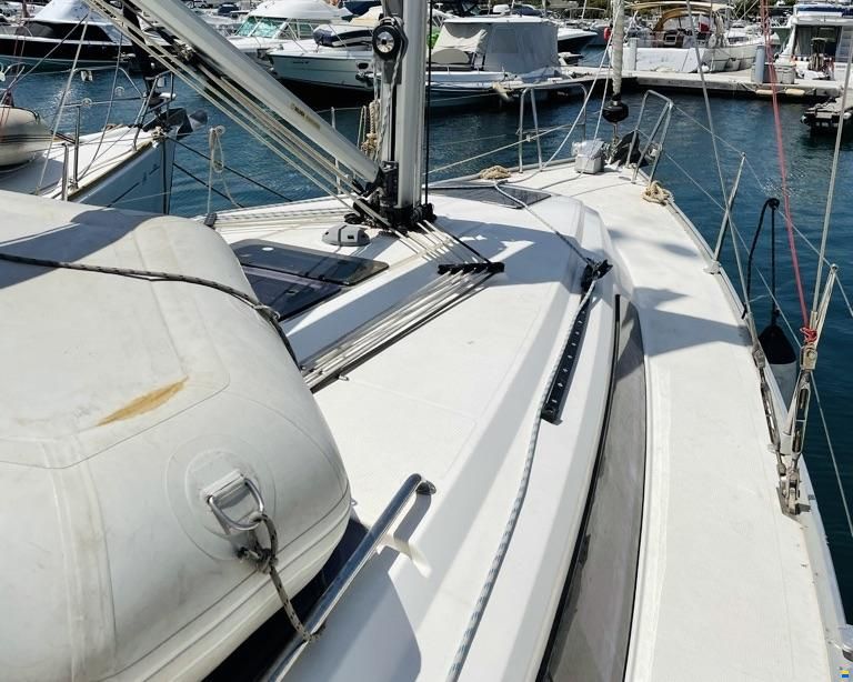 Bavaria Cruiser 37