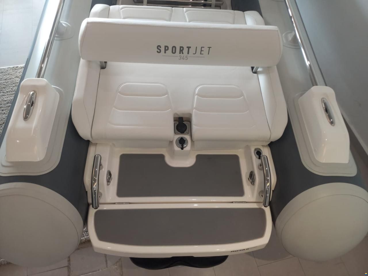 Williams Sportjet 345