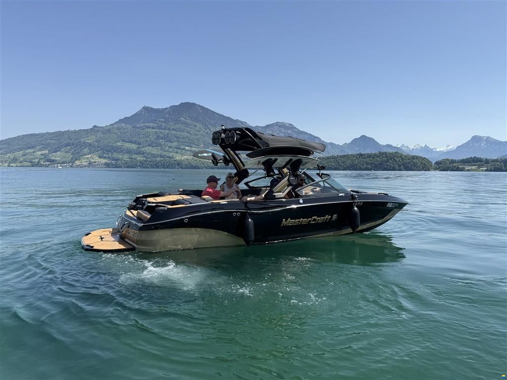 MasterCraft X22