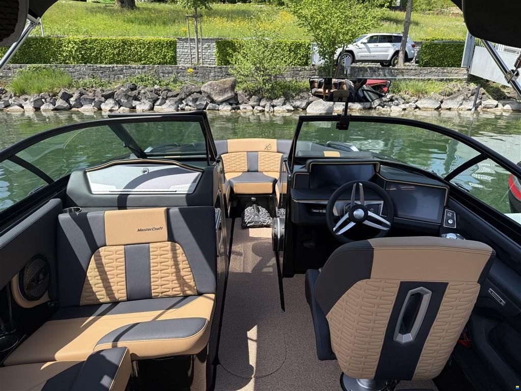 MasterCraft X22