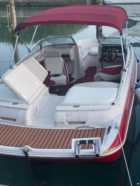 Glastron GX 235 BR