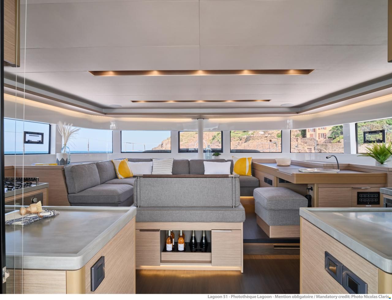 Lagoon 51