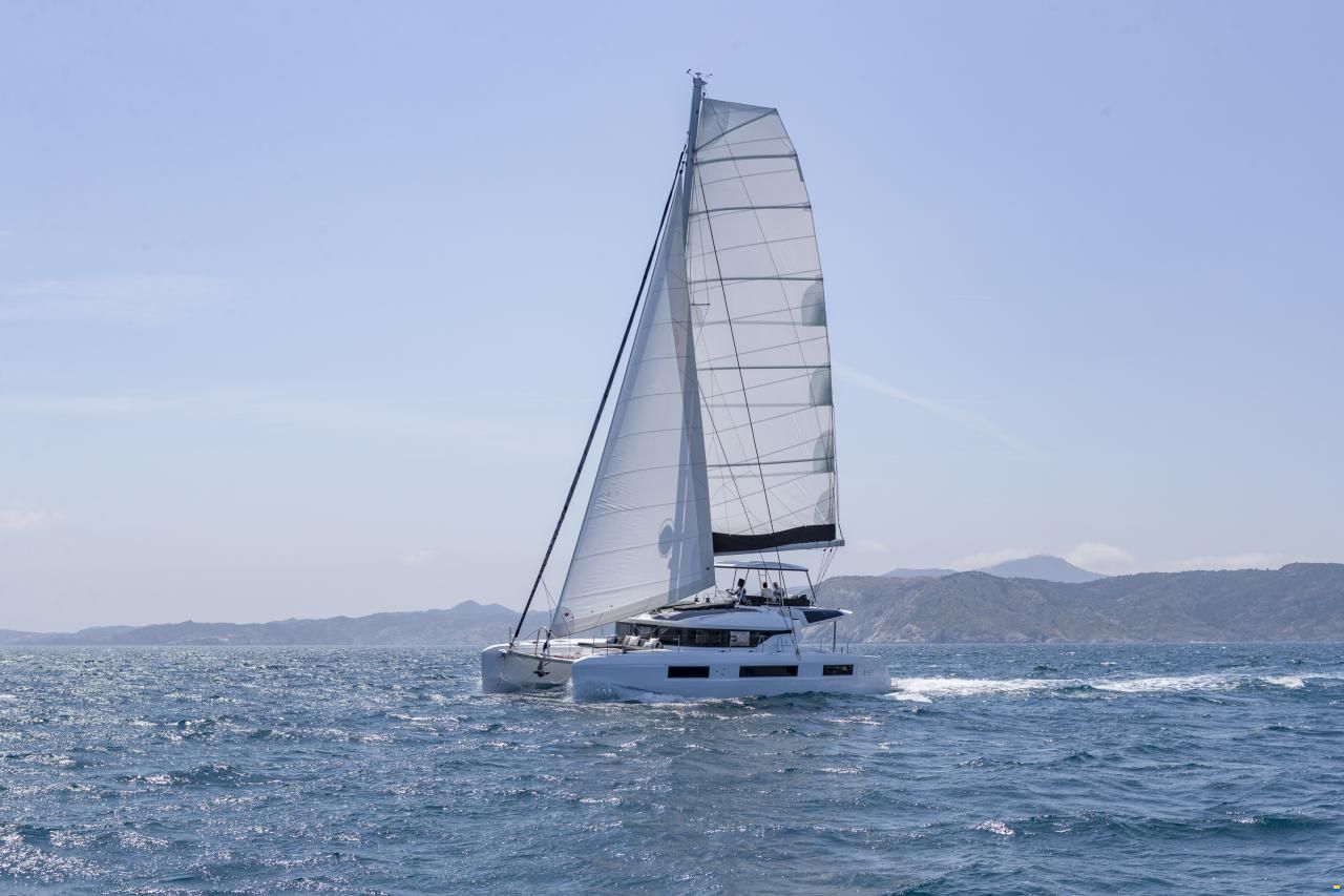 Lagoon 51