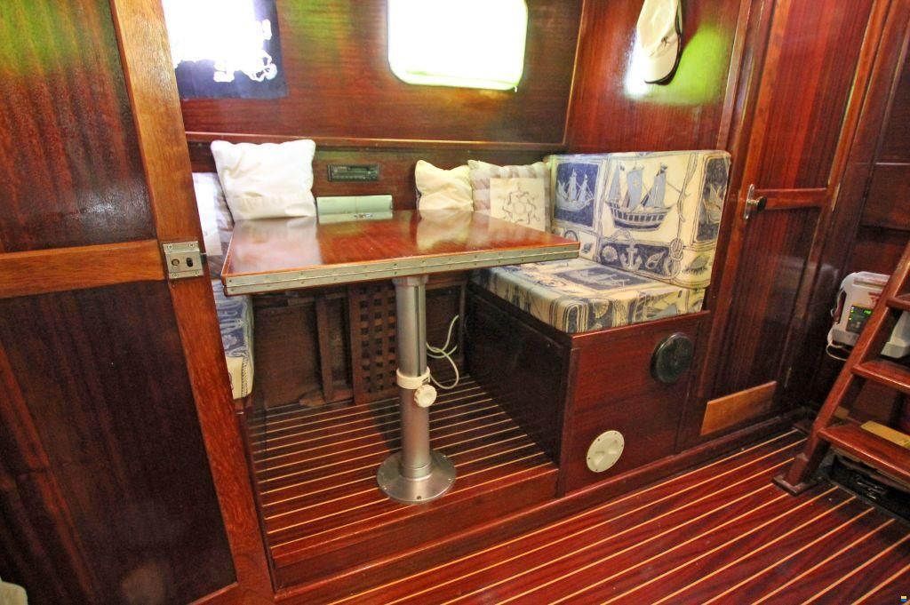 Llaut Menorquin Tiburon 44