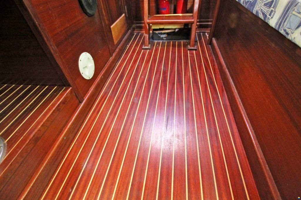 Llaut Menorquin Tiburon 44
